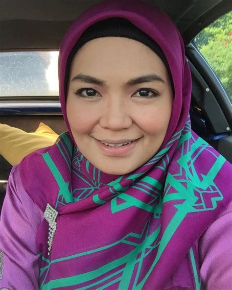 Bayi siti nurhaliza bakal lahir 2 minggu lagi! Dato' Sri Siti Nurhaliza Bakal Dapat Anak Buah Lagi, SITI ...