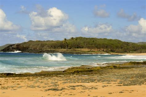 Molokais Papohaku Beach Is The Longest Most Secluded Stretch Of Sand
