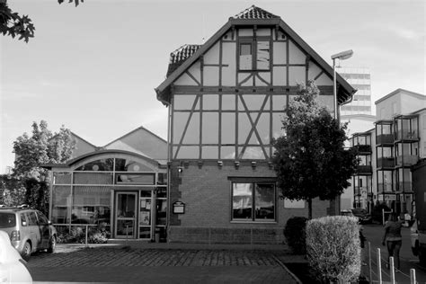 Last updated april 04, 2019. Abb. 3 Ehemaliger Bahnhof Gomaringen: Schauplatz des ...