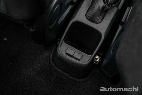 The 2019 saga is powered by a 1.3l vvt engine paired to a new automatic transmission. 2019-proton-saga-37 | automachi.com