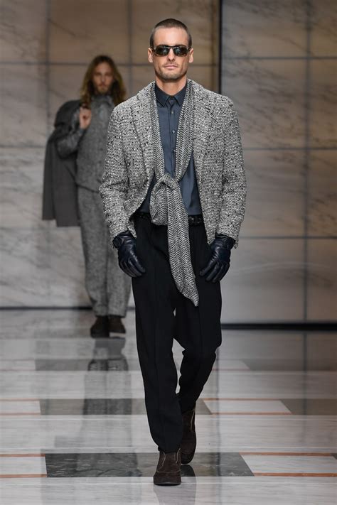 Giorgio Armani Mens Fall 2023 Photos