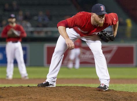 Kimbrel, now a cub, was on the braves and going for the save in the bottom of the 9th. Will 'Kimbreling' be the newest rage at Fenway Park? - The ...