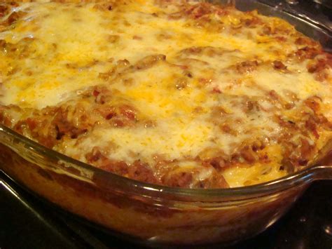 Cut into squares before serving. Baked Spaghetti by Paula Deen | Paula deen recipes ...