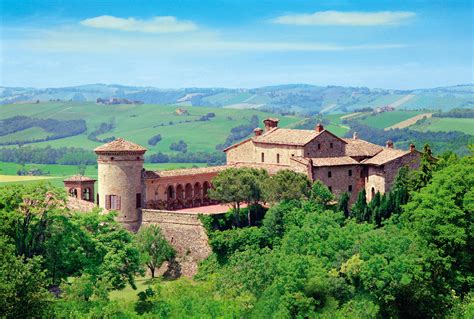 Castello Di Scipione Dei Marchesi Pallavicino I Castelli Del Ducato