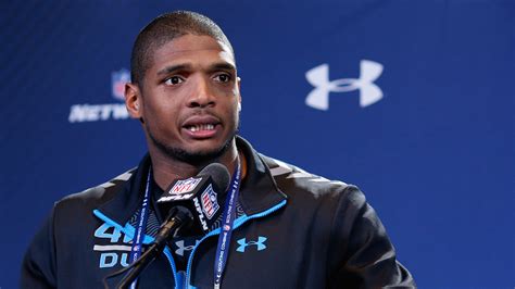 The Michael Sam Kiss Why A Gay Football Player Is News Sheknows