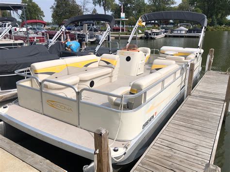 Orvis water skeeter 8' inflatable pontoon fishing boat. Used pontoon boats for sale in Ohio - boats.com