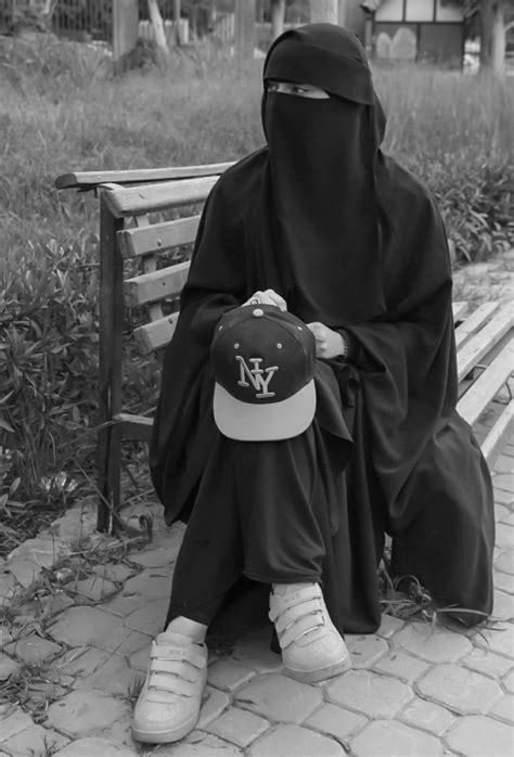 Pin By Moamen On Princesses Niqab Fashion Girl Hijab Modern Hijab Fashion