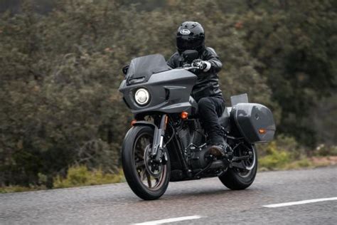 2022 Harley Davidson Low Rider St Road Test And Review Visordown