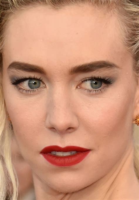 Sag Awards The Best Skin Hair And Makeup Looks On The Red Carpet