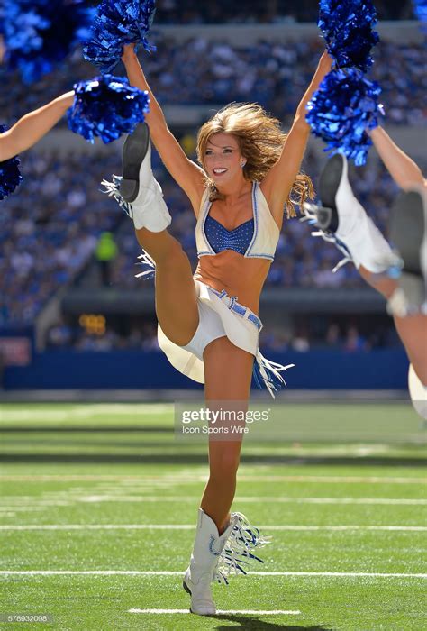News Photo Indianapolis Colts Cheerleaders Perform In Action