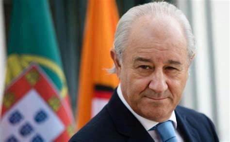 O projeto de decreto presidencial que renova o estado de emergência permite que sejam tomadas medidas excecionais e urgentes de proteção dos reclusos e de quem exerce funções nas. Covid-19: Rio pretende afinação das medidas do estado de ...