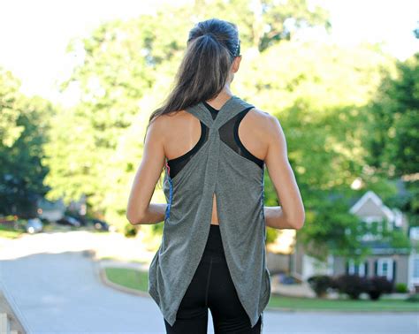 Diy Workout Top From T Shirt Trash To Couture Bloglovin