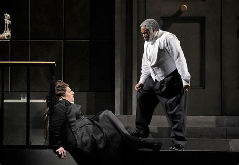 Lyric Opera of Chicago Offers Very Theatrical Walküre The New