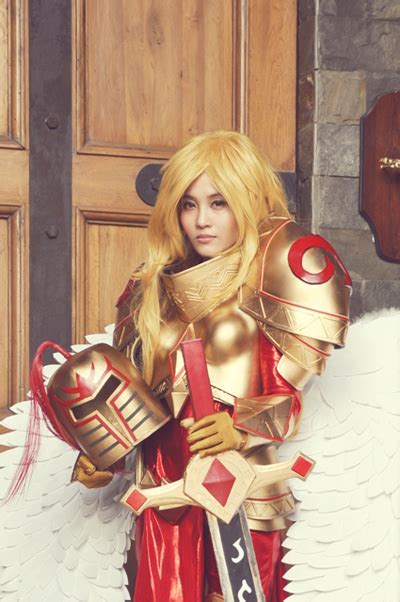 Coser Việt Thử Sức Với League Of Legends
