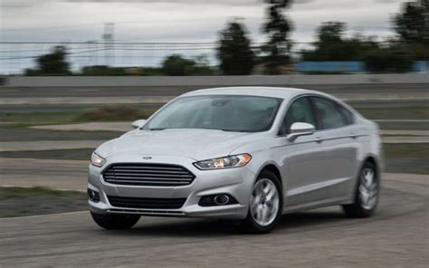 2014 Ford Fusion Titanium Hybrid Price And Specifications The Car Guide