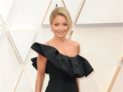 Kelly Ripa Says Shell Be Getting A Special 50th Birthday Surprise