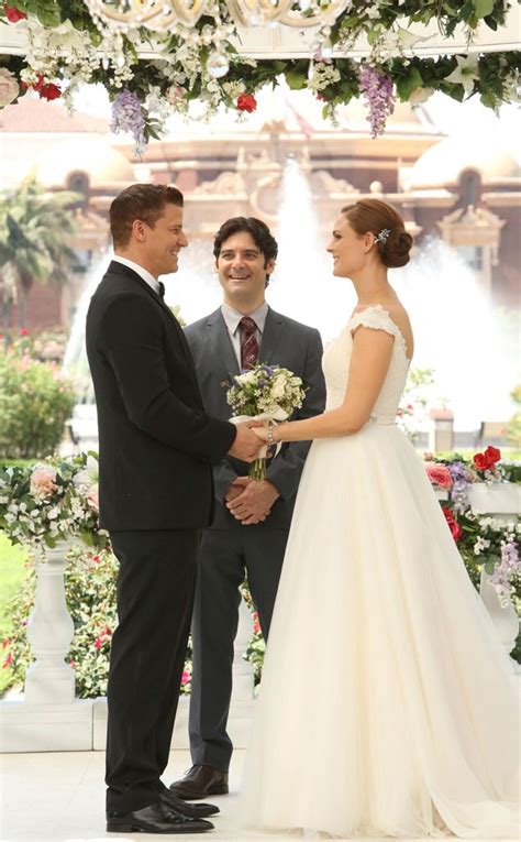 Bones From Best Tv And Movie Wedding Dresses E News