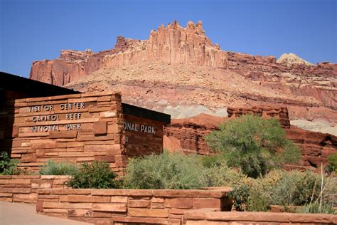 Stillhowlyntravels Capitol Reef National Park