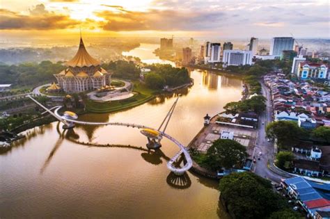 Video kali ni wan nk kongsi 10 tempat menarik di kuching sarawak. 10 Tempat Menarik di Kuching, Sarawak