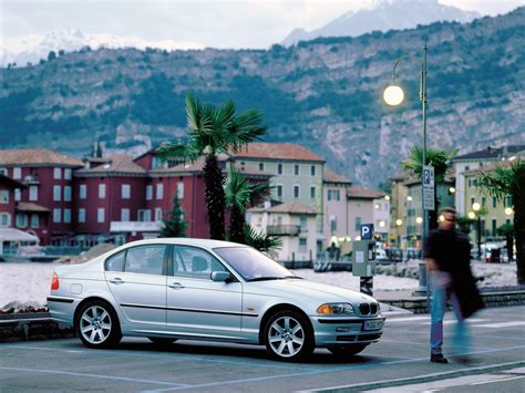 Maybe you would like to learn more about one of these? BMW 3 Series (E46) - 1998, 1999, 2000, 2001, 2002 ...