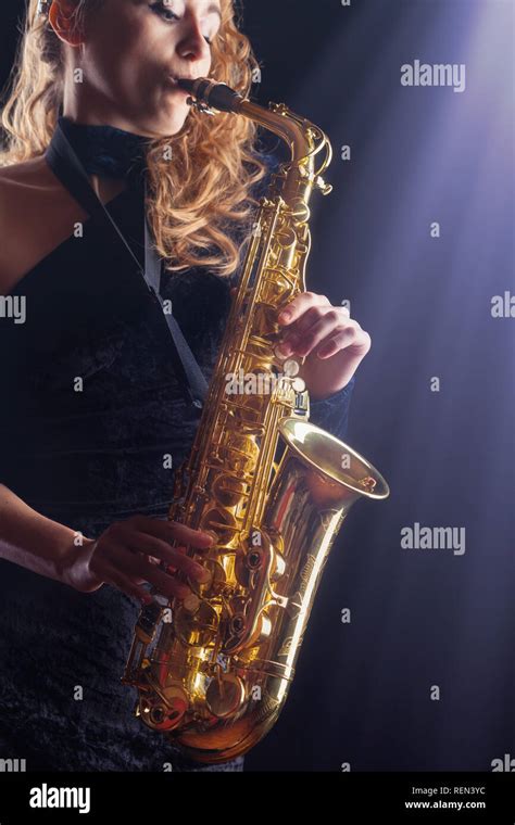 Female Saxophone Player Hi Res Stock Photography And Images Alamy
