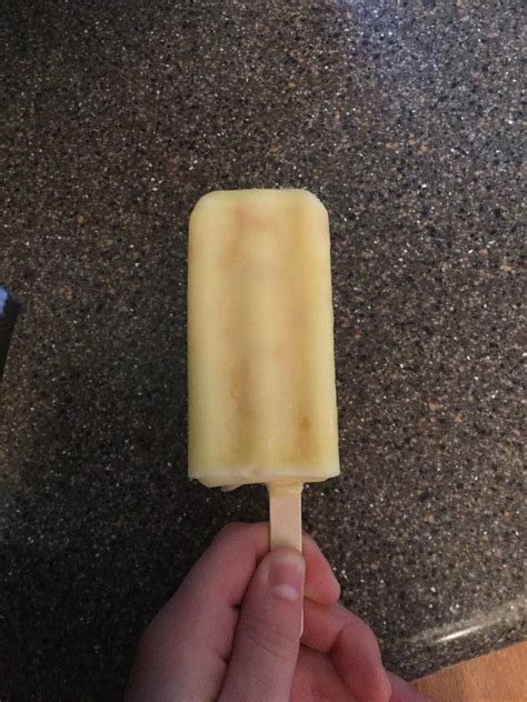 The un-centeredness of this popsicle : mildlyinfuriating