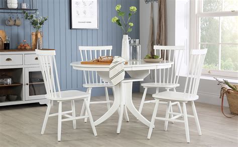 Hudson Round White Extending Dining Table With 4 Pendle Chairs