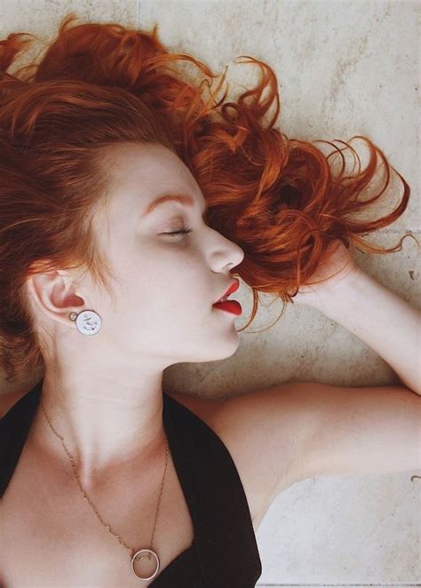Pin By Guillermo Gamez On 15 Redheads Redheads Beautiful Redhead
