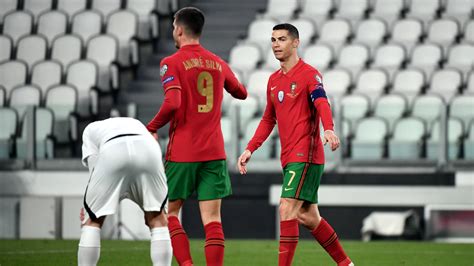 um gol contra e nada mais portugal tem vitória contra o azerbaijão a comemorar mas atuação foi