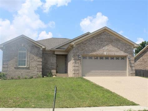 Properties on both sides and behind this tract are zoned commercial. Mount Washington Real Estate - Mount Washington KY Homes ...