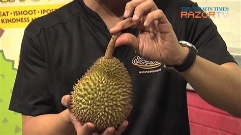 How to choose a good durian - YouTube