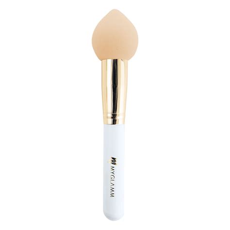 Buy Beauty Blender Makeup Brush Online In India Myglamm