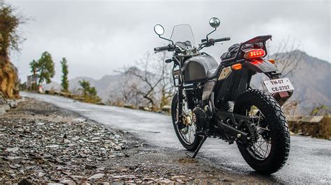 View images of himalayan in different colours and angles. Royal Enfield Himalayan 2016 Std - Price, Mileage, Reviews ...