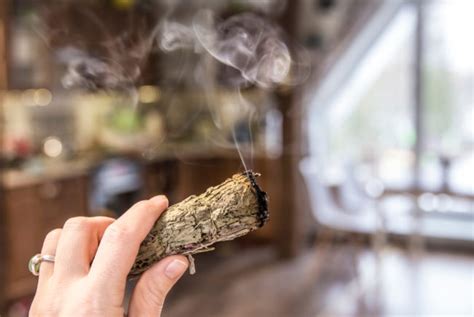 8 Reasons You Should Try Smudging And How To Do It At Home