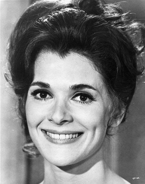 Jessica walter shares her deep familial roots with 30 rock, talks about working with garry marshall and teaches seth lucille bluth's famous wink.» Jessica Walter (With images) | Jessica walter, Famous faces