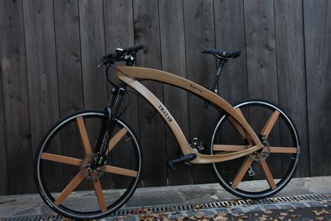 Pin By Fabio Verbena On Bici Di Legno Wooden Bicycle Wood Bike