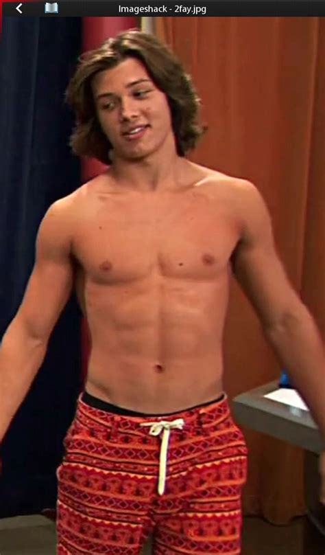 34 Best Images About Leo Howard On Pinterest Jason Earles Facial Expressions And Zendaya