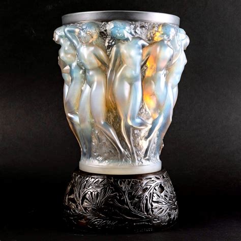 Proantic 1927 René Lalique Vase Bacchantes Opalescent Glass With G