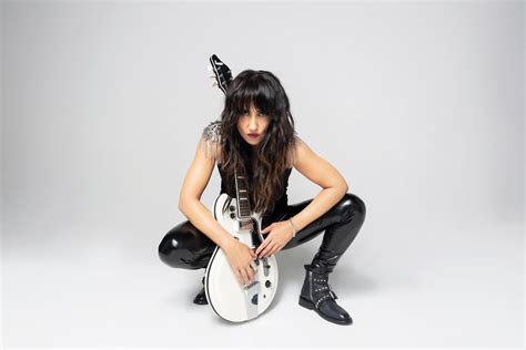 KT Tunstall reveals she's not a 'locked-down straight person' as she ...