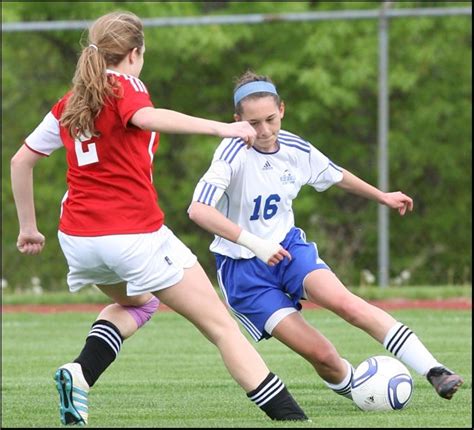 Girls Soccer  680×617 Pixels Soccer Injuries Girl Playing Soccer Soccer Post