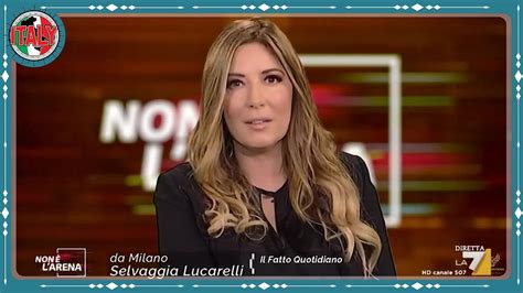 Selvaggia Lucarelli Le Repliche Sono Terribili La Giornalista Asfalta