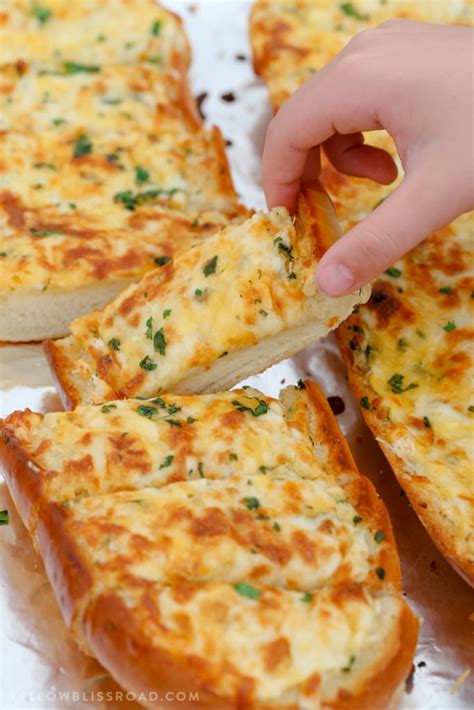 Cheesy Garlic Bread Easy Garlic Bread Recipes