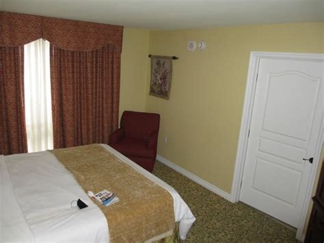 Guests can take advantage of a full range this spacious villa features 2 bedrooms, 2 bathrooms, a sofa bed, a fully equipped kitchen. Foto de Marriott's Grand Chateau, Las Vegas: 2 bedroom ...