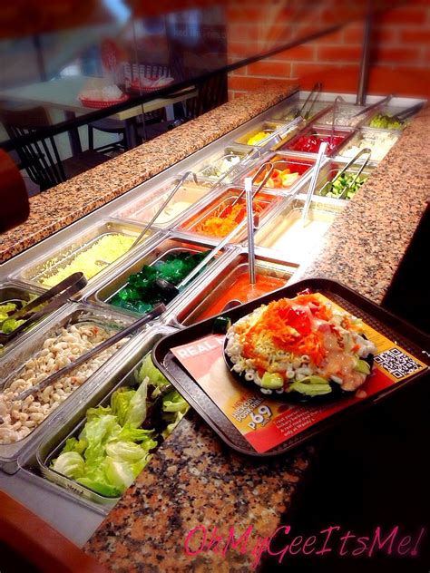 Oh My Gee Its Me Wendys Salad Bar Is Now Back