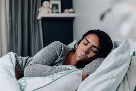 How To Prevent Dry Mouth While Sleeping Somnifix