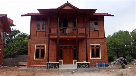 See more ideas about pelan lantai rumah, pelan lantai, pelan rumah. 60 Macam Desain Rumah Kayu Modern 2 Lantai Istimewa Banget ...