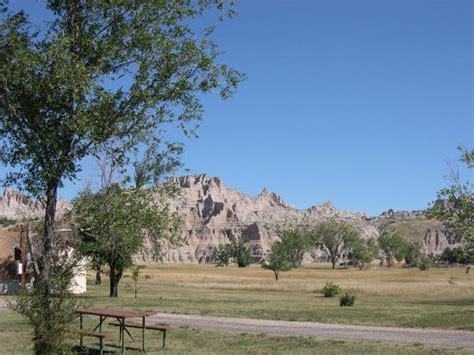 Cedar Pass Lodge Badlands National Park Sd What To Know Before You