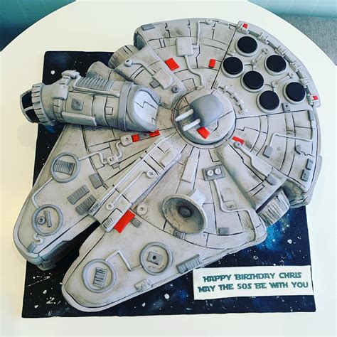 Millennium Falcon Star Wars Runaway Cupcakes