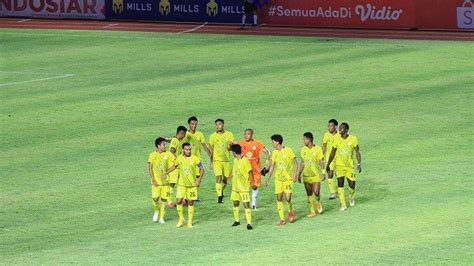 Berstatus host piala walikota solo 2021, persis solo mengejar target juara. Live Streaming Gratis Persija vs Barito Putera Piala ...