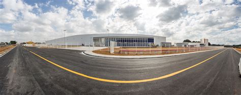 Volvo inaugura novo Centro de Distribuição em São José dos Pinhais